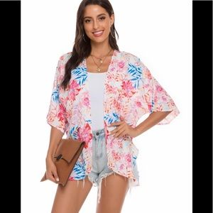 NWOT LuLaRoe Bianca Floral Short Kimono